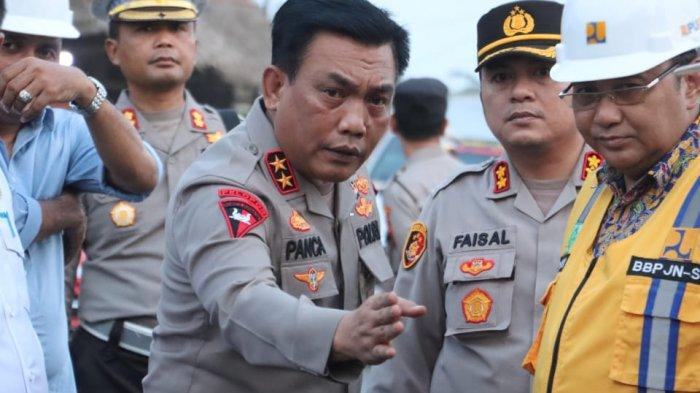 Kapolda Sumut, Irjen Pol Panca Putra Simanjuntak, terus mengecek kondisi infrastruktur menjelang menghadapi situasi arus mudik lebaran Idul Fitri 2023 di wilayah perbatasan Sumatera Utara.