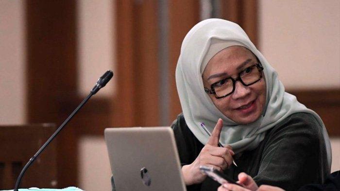 Karen Agustiawan merupakan mantan Direktur Pertamina. Ini kedua kalinya Karen Agustiawan terjerat kasus korupsi. Kini hadirkan Jusuf Kalla (JK) bersaksis di persidangan untuk meringankan terdakwa Karen Agustiawan, Kamis (16/5/2024). (Tribunnews.com)