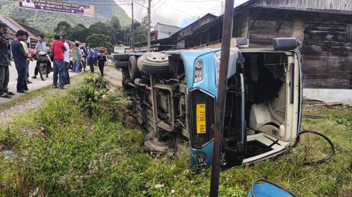 Kecelakaan lalu-lintas terjadi di Kelurahan Pasar Lumbanjulu, Kecamatan Lumbanjulu, Kabupaten Toba pada har ini, Jumat (17/5/2024).