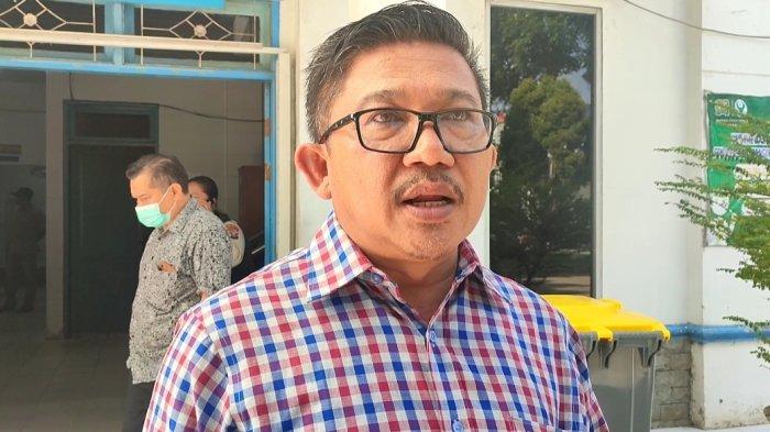 Kepala Disbudporapar Kabupaten Karo Munarta Ginting, saat ditemui di depan RSU Kabanjahe, di Jalan Selamat Ketaren, Kabanjahe, belum lama ini. Pasca turis asing alami perampokan, Disbudporapar Kabupaten Karo wajibkan wisatawan berkelompok.