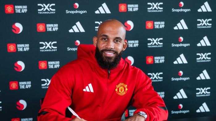 KONTRAK MAN UNITED - Bryan Mbeumo tanda tangan kontrak dengan Manchester United. Bryan Mbeumo didatangkan dari Brentford pada bursa transfer musim panas 2025, Selasa (22/7/2025).