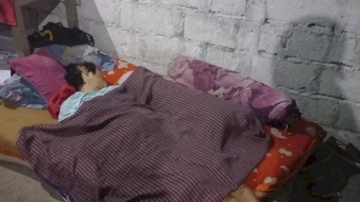 Korban Yashinta Imelda Tyseran saat berada di rumah, RT 09 RW 03 Kelurahan Fontein, Kecamatan Kota Raja, Kota Kupang. Yashinta menjadi korban pembunuhan yang dilakukan oleh anak kandungnya, Sabtu 30 Maret 2024.
