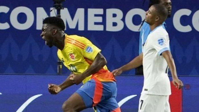 Gelandang Kolombia, Jefferson Lerma, berselebrasi seusai mengemas gol dalam semifinal Copa America 2024 antara Uruguay vs Kolombia di Stadion Bank of America pada 10 Juli 2024.(TIMOTHY A. CLARY/AFP)