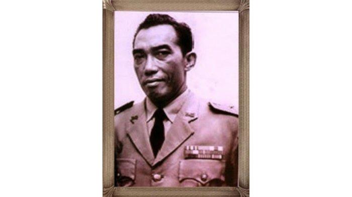 Letjen TNI (Purn.) Djamin Ginting lahir di Karo, 12 Januari 1921 dan wafat  Ottawa, Kanada, 23 Oktober 1974.