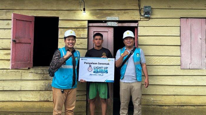 Penyalaan Listrik melalui program light up the dream telah banyak memberikan manfaat dan penerangan bagi keluarga yang membutuhkan.