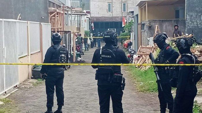 Lokasi terduga penangkapan teroris di Dusun Jeding, Desa Junrejo, Kecamatan Junrejo, Kota Batu, Jawa Timur pada Kamis (1/8/2024).(KOMPAS.com/ Nugraha Perdana )