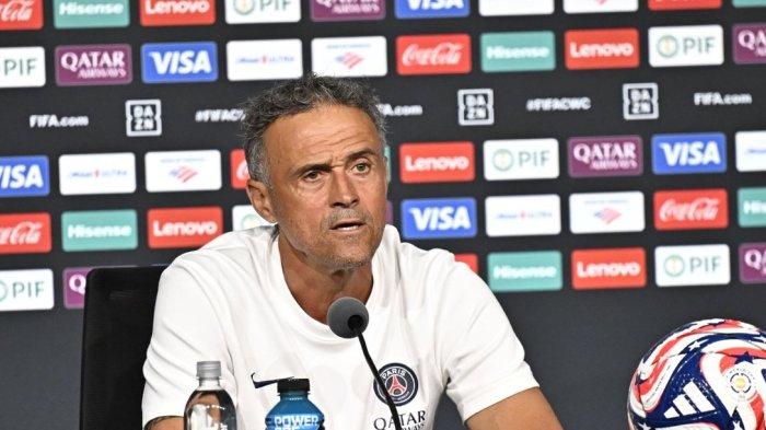 LUIS ENRIQUE - Pelatih PSG, Luis Enrique.