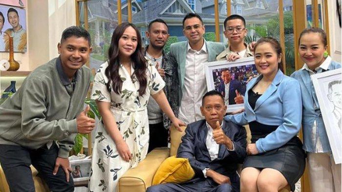 MUNCUL di TV Setelah 3 Tahun Sakit, Tukul Nangis Lihat Foto Agum Gumelar, Kisah Masa Lalu Terkuak