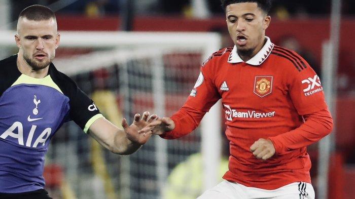 Manchester United berhasil amankan tiga poin usai menghajar Tottenham Hotspur dengan skor 2-0. 