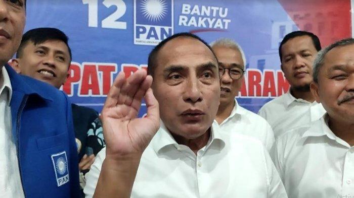 Mantan Gubernur Sumatera Utara Edy Rahmayadi saat menyerahkan formulir pendaftaran sebagai calon Gubernur Sumut ke DPW Partai Amanat Nasional (PAN) Sumatera Utara, Kamis (16/5/2024).