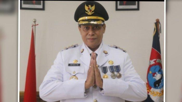 Matheos Tan saat menjabat PJ Bupati Lembata