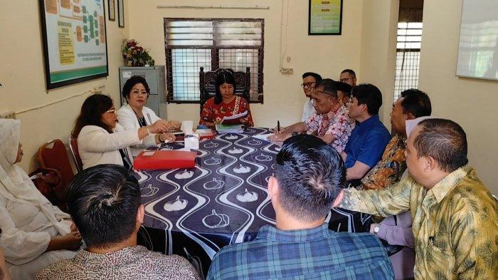Mediasi korban selaku penggugat dan RS Sylvani selaku tergugat di Pengadilan Negeri (PN) Binjai, Sumatera Utara, Kamis (5/12/2024). 