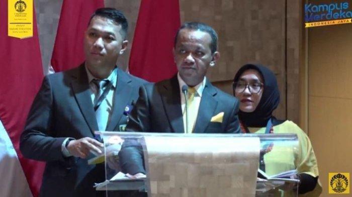 Menteri ESDM Bahlil Lahadalia saat sidang terbuka promosi doktor yang digelar oleh Kajian Stratejik dan Global Universitas Indonesia (UI) di Kampus UI, Depok pada Rabu (16/10/2024). Gelar doktor Bahlil ditangguhkan oleh UI. Padahal, disertasi yang dibuatnya sempat membuatnya dipuji dan meraih predikat cumlaude. (YouTube Universitas Indonesia)