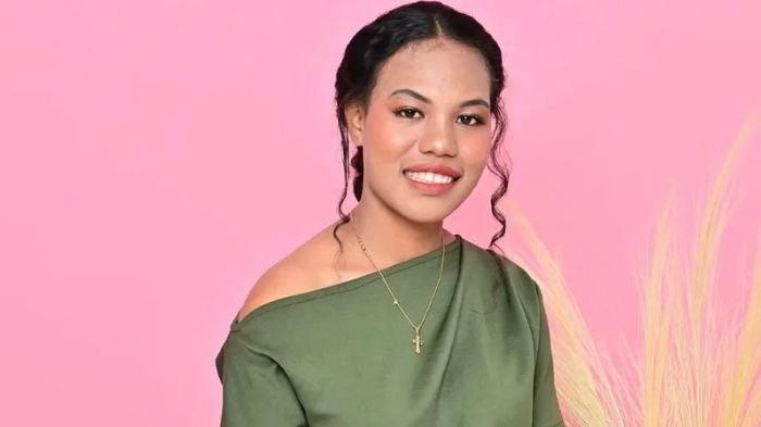 KONTROVERSI- Merince Kogoya, finalis Miss Indonesia 2025 menuai kontroversi setelah mengibarkan bendera Israel. Ia pun didepak dari ajang Miss Indonesia 2025.