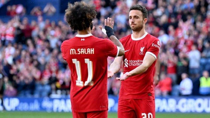Penyerang Liverpool, Mohamed Salah jadi sorotan saat laga Chelsea vs Liverpool karena ngambek saat diganti oleh Juergen Klopp