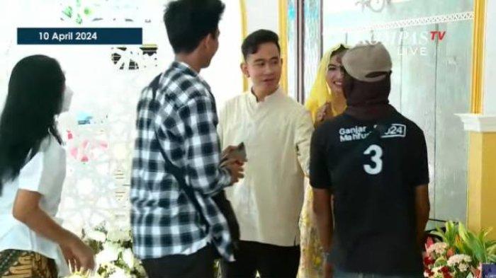 Momen lucu ketika acara Open House di rumah dinas Gibran Rakabuming di Loji Gandrung, Solo, Rabu (10/4/2024). 