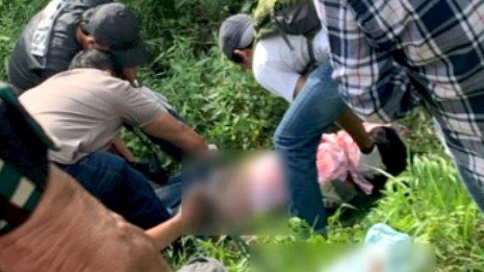 Petugas gabungan memeriksa mayat wanita tanpa identitas di Kilometer 13, Desa Sei Semayang, Kecamatan Sunggal, Kabupaten Deliserdang, Sumatera Utara, Sabtu (13/1/2024).