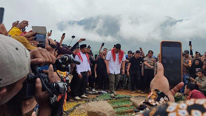Suasana prosesi peletakan batu pertama pembangunan monumen Joko Widodo yang dihadiri menantunya Bobby Nasution, di kawasan Liang Melas Datas, Kabupaten Karo, Sabtu (4/11/2023).
