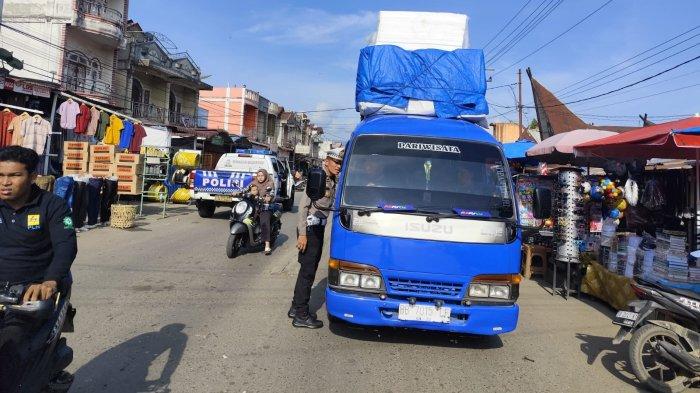 Satuan Lalu Lintas (Satlantas) Polres Padanglawas menggelar kegiatan sosialisasi bertajuk