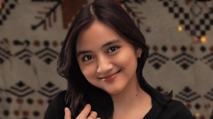 Nayla Purnama, bintang film Vina