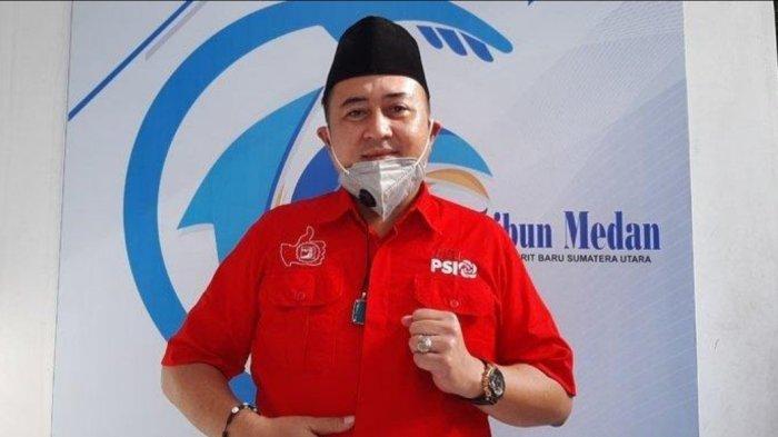 Ketua PSI Sumut Nezar saat datang ke kantor Tribun Medan beberapa waktu lalu. Nezar mengatakan siap mendukung penuh Ijeck untuk maju Pilgub 2024 mendatang.