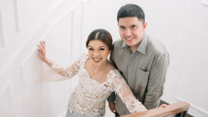 Oza Rangkuti dan Aisha L Rachmansyah