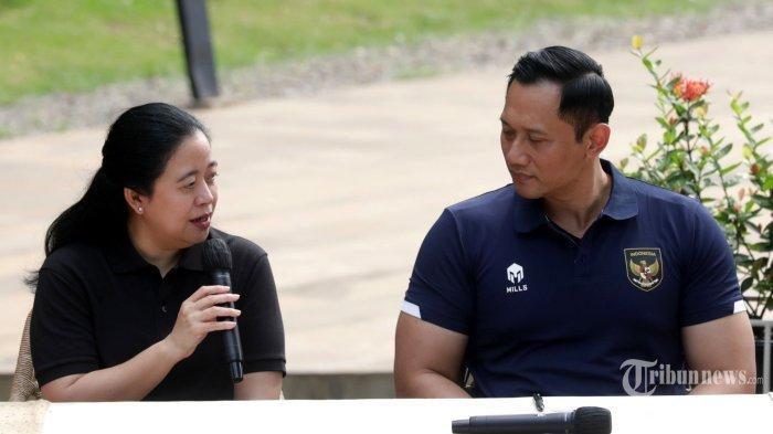 PERTEMUAN PUAN-AHY - Ketua DPP PDI Perjuangan (PDIP), Puan Maharani bersama Ketua Umum Partai Demokrat, Agus Harimurti Yudhoyono (AHY) memberikan keterangan usai keduanya melakukan pertemuan di kawasan Gelora Bung Karno (GBK), Jakarta Pusat, Minggu (18/6/2023) pagi. Pertemuan antara PDI Perjuangan dengan Partai Demokrat tersebut sebagai ajang silaturahmi serta membahas berbagai isu nasional dan Pemilu 2024. (TRIBUNNEWS/IRWAN RISMAWAN)