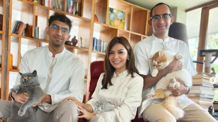 PROFIL IBRAHIM SJARIEF - Keluarga jurnalis Najwa Shihab, yakni sang anak Izzat Ibrahim Assegaf dan suaminya Ibrahim Sjarief Assegaf. Simak profil Ibrahim Sjarief Assegah yang merupakan suami dari jurnalis Najwa Shihab.