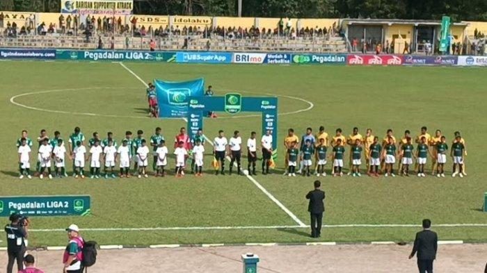 PSMS Medan menghadapi Semen Padang FC di Bermain di Stadion Baharoeddin Siregar, Lubuk Pakam, Deliserdang, Senin (22/1/2024).  Babak Pertama Ayam Kinantan berhasil unggul 1-0 dari Kabau Sirah.