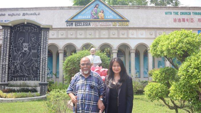 Pastor James Bharataputra SJ, dari Gereja Maria Annai Velangkanni.