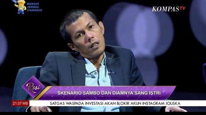 Kuasa hukum Putri Candrawathi, Patra M Zen mengatakan dirinya mendapat prank atau dibohongi oleh kliennya terkait laporan dugaan pelecehan istri Irjen Ferdy Sambo tersebut.