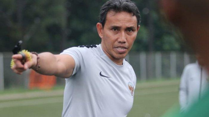 Pelatih Timnas Indonesia U17 Bima Sakti