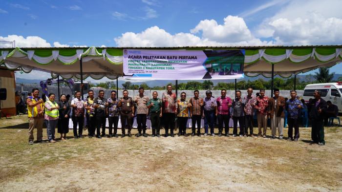 Peletakan Batu Pertama Labkesmas, Bupati