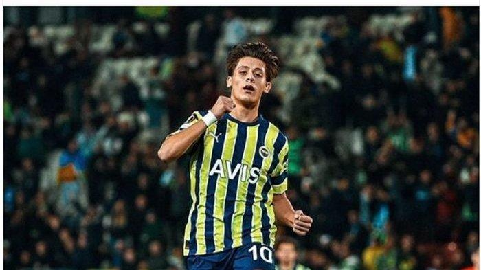 Pemain Fenerbahce, Arda Guler, masuk radar raksasa Liga Italia, AC Milan.