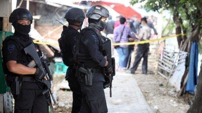 Penangkapan teroris.