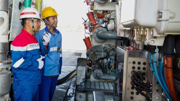 PT Pertamina Patra Niaga Regional Sumatera Bagian Utara (Sumbagut) kembali meraih perpanjangan kontrak penjualan metanol dengan salah satu grup perusahaan refinery Crude Palm Oil (CPO) di Dumai, Pekanbaru. Kontrak ini mencakup pasokan metanol sebesar 18.000 hingga 21.000 Metrik Ton (MT) dengan nilai mencapai 7,14 juta USD atau sekitar Rp116 miliar.