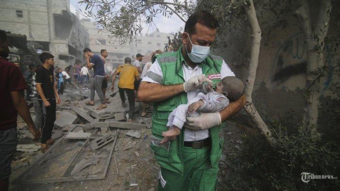 Pertempuran sengit di jalur Gaza mengakibatkan 1.200 anak-anak terkubur di reruntuhan.