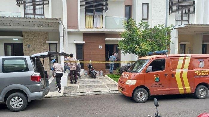 Direktorat Reserse Kriminal Umum Polda Metro Jaya turut melakukan pengecekan tempat kejadian perkara (TKP) tewasnya bocah laki-laki berinisial AAMS (5) di perumahan elite di Kota Bekasi, Jawa Barat, Kamis (7/3/2024).