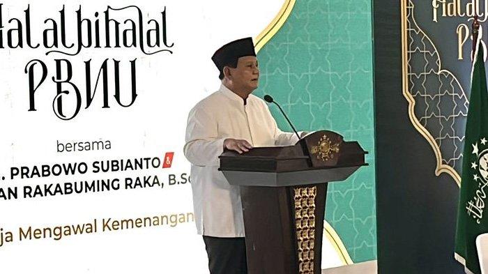Presiden terpilih Prabowo Subianto dalam acara halal bihalal di Kantor Pengurus Besar Nahdlatul Ulama (PBNU) di Jalan Kramat Raya, Jakarta Pusat, Minggu (28/4/2024). (KOMPAS.com/IRFAN KAMIL)