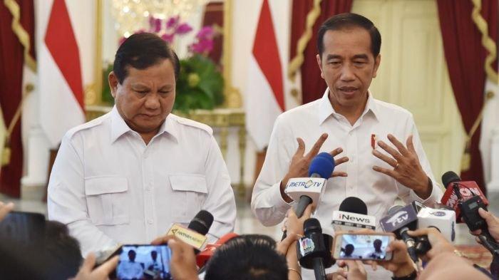 Prabowo Subianto dan Joko Widodo saat memberikan keterangan pada wartawan beberapa waktu lalu