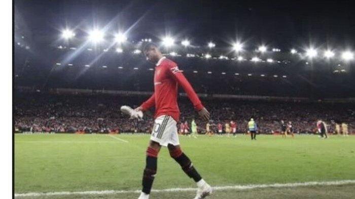 Unggahan foto nyeker Marcus Rashford yang bisa membuat Manchester United deg-degan jelang final Piala Liga Inggris, Minggu (26/2/2023) mendatang