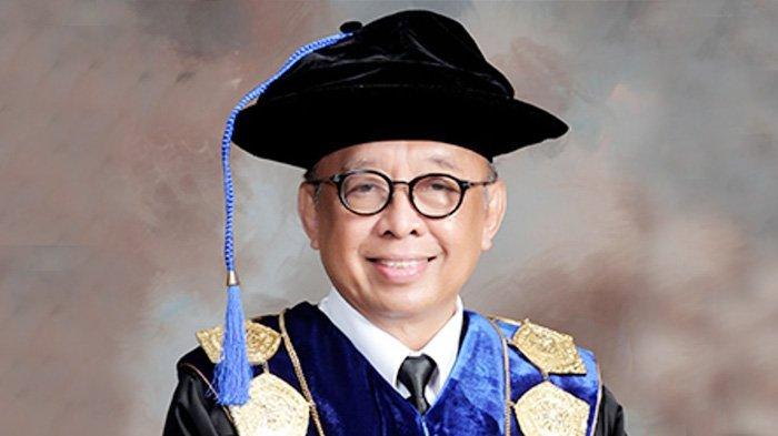 Rektor Universitas Pancasila Prof. Dr. Edie Toet Hedratno. (Foto https://univpancasila.ac.id)