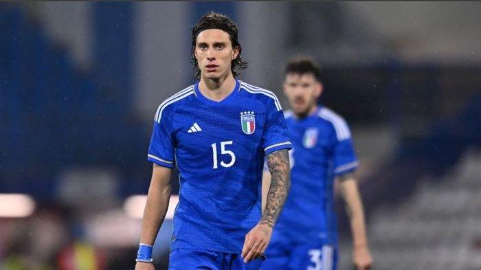 Bek Bologna, Riccardo Calafiori