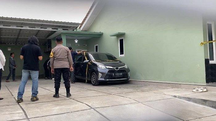 Satu keluarga dibantai perampok di rumah korban di Kampung Cimayang, Desa Cimayang, Kecamatan Pamijahan, Kabupaten Bogor, Jawa Barat. (Tribunnews Bogor)
