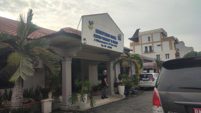 SEKOLAH RAKYAT: Penampakan sejumlah fasilitas di sekolah rakyat yang akan diresmikan, Senin (14/7/2025) besok. Ada Asrama, ruang kelas hingga lapangan olahraga yang bisa digunakan siswa.