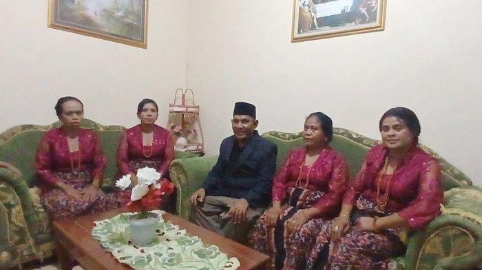 SOSOK Lundji Kaborang, Didampingi 4 Istri Saat Pelantikan Anggota DPRD, Punya 11 Putri dan 11 Putra