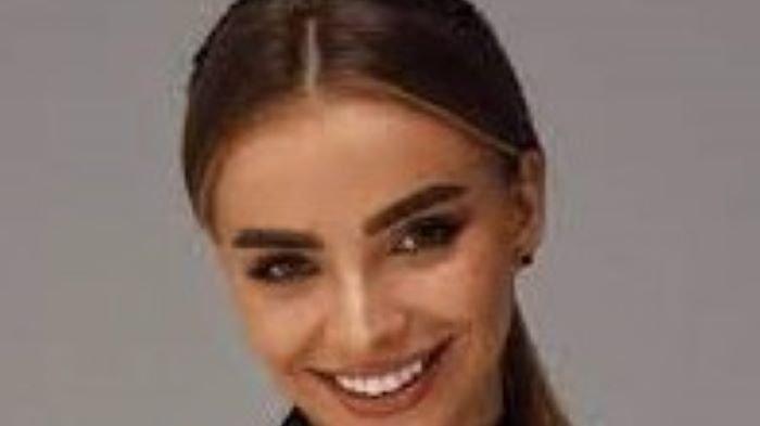 Salah satu kontestan 'Miss Ukraina 2023'. Dalam ajang kecantikan tersebut lima wanita kontestan gugur akibat terkait dengan Rusia.