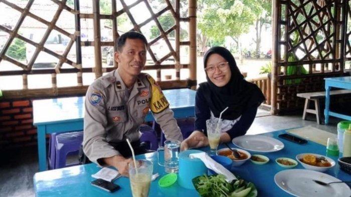 KAPOLSEK TEWAS DITEMBAK - Potret AKP Anumerta Lusiyanto Kapolsek Negara Batin, Polres Way Kanan dan putrinya,Salsabila, semasa hidup. Salsabila berjanji akan memperjuangkan keadilan demi almarhum ayahnya yang tewas dalam penggerebekan judi sabung ayam di Way Kanan, Senin, (17/3/2025)
