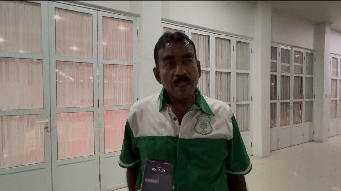 MAPING PELATIH- Sekretaris PSMS Medan, Julius Raja ketika diwawancara awak media baru baru ini. PSMS Medan mengaku sudah data beberapa nama pelatih dan pemain untuk Liga 2 Indonesia.