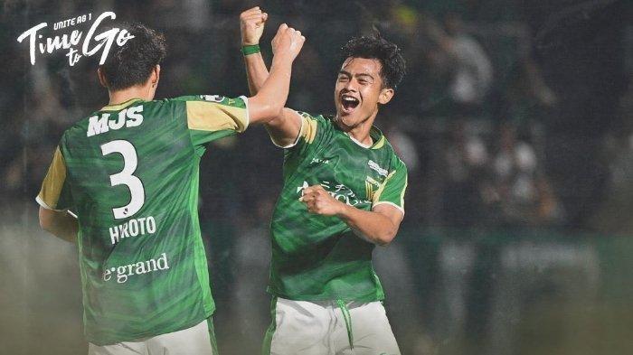 Selebrasi Pratama Arhan pemain Tokyo Verdy (Jepang) ketika berhasil menyumbangkan satu gol penentu kemenangan dalam laga Tokyo Verdy vs Thespakusatsu Gunma, Rabu (7/6/2023) di Emperors Cup 2023.